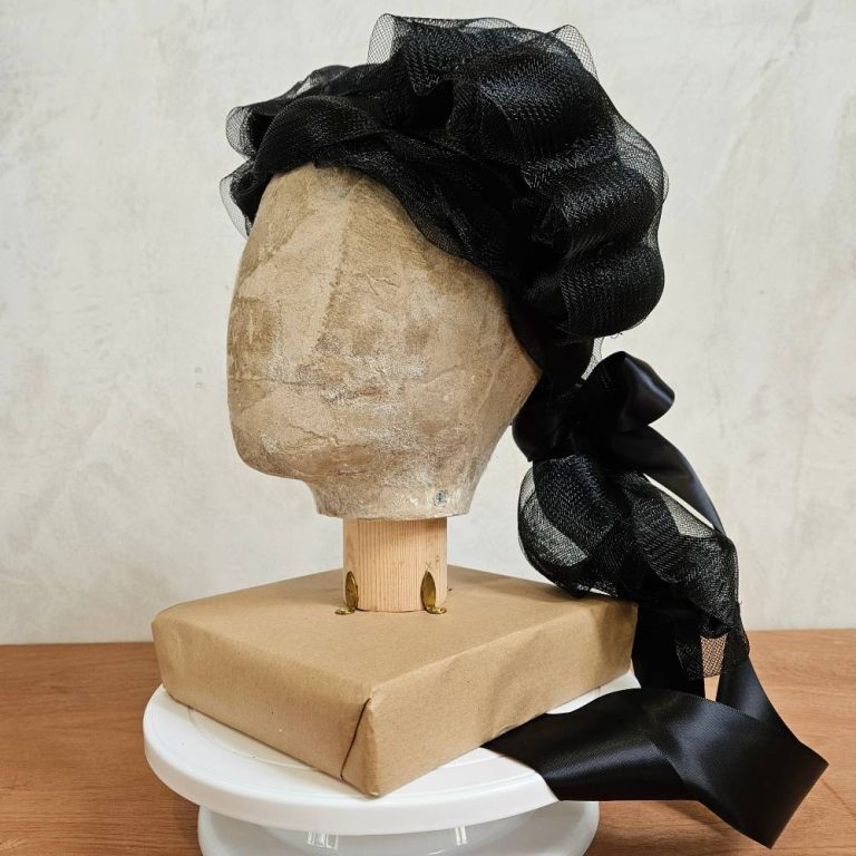 “Marie Antoinette Style”: Curled Wigs